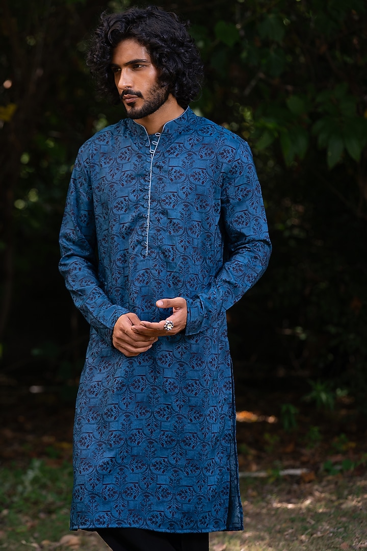 Cobalt Blue Cotton Silk Digital Printed Kurta by AYUSH JAIN at Pernia's Pop Up Shop