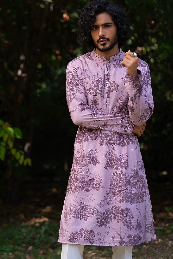 Lavender Cotton Silk Hand Painted Kurta by AYUSH JAIN