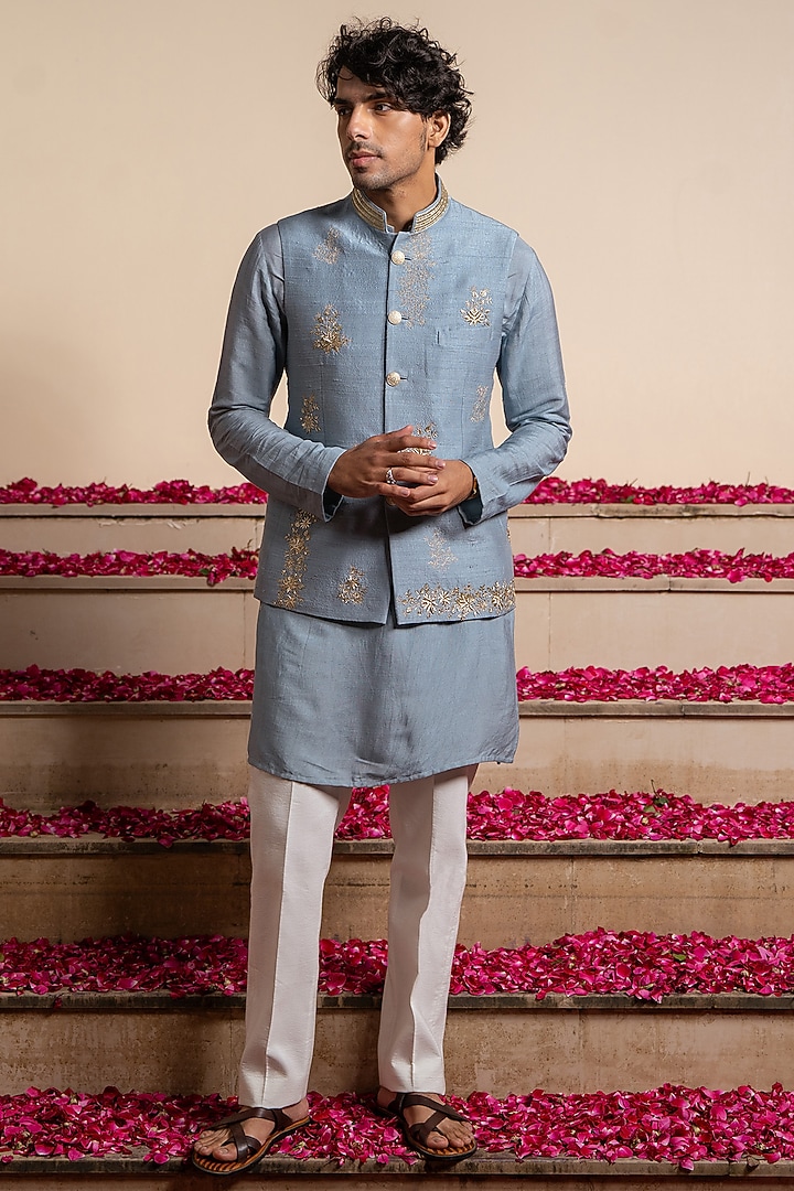 Blue Silk & Cotton Silk Zardosi Hand Embroidered Bundi Jacket Set by AYUSH JAIN at Pernia's Pop Up Shop