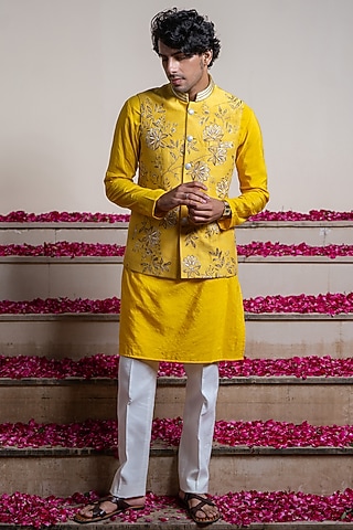 Yellow Silk Hand Embellished Bundi Jacket With Kurta by AYUSH JAIN