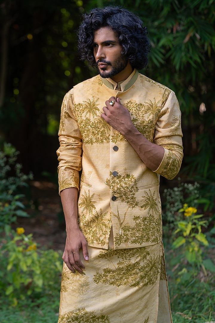 Yellow-Green Cotton Silk Digital Printed Bundi Jacket With Kurta by AYUSH JAIN at Pernia's Pop Up Shop