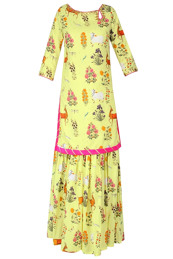 Apple Yellow Floral Printed Short Kurta and Sharara Pants Set by Ayinat By Taniya O'Connor 