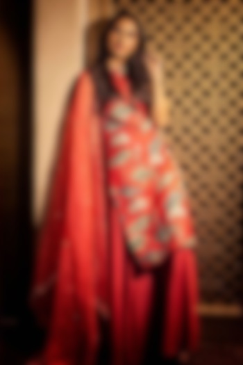 Red Printed Tunic Set by Aayushi Maniar at Pernia's Pop Up Shop