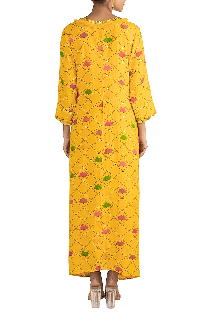 Yellow Embellished Printed Kurta Vacation Dress With Inner Slip by Ayinat By Taniya O'Connor at Pernia's Pop Up Shop