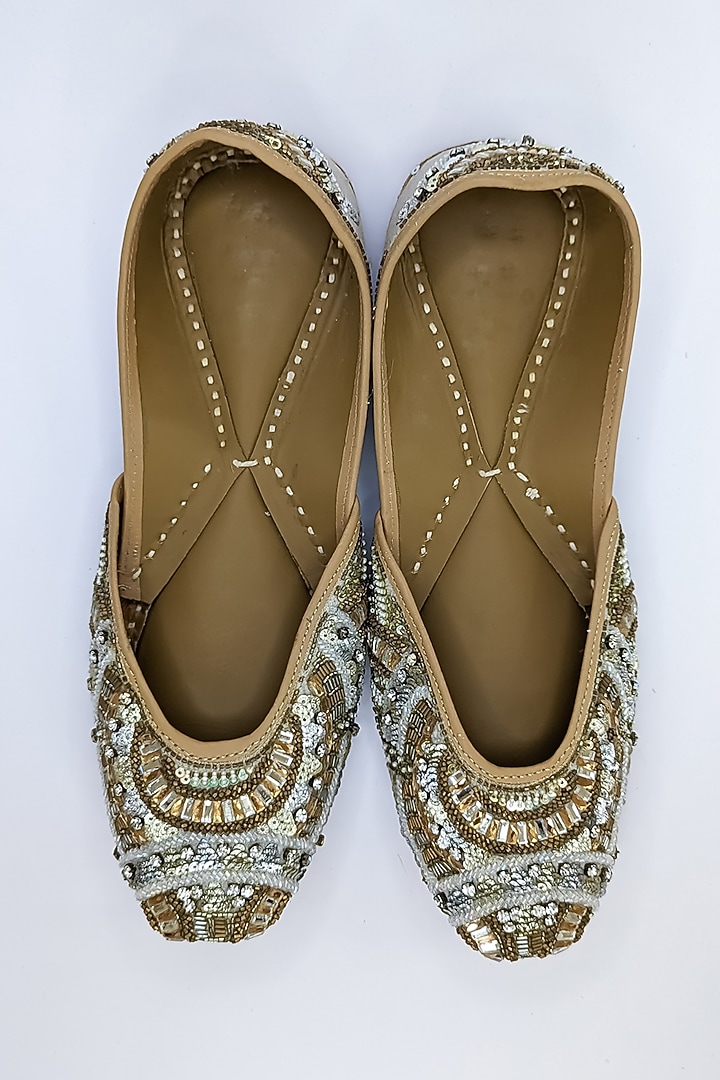 Silver Leather Mirror & Beaded Juttis by Azora at Pernia's Pop Up Shop