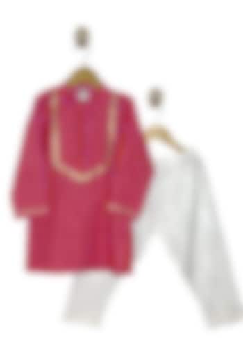 Pink Pure Cotton Kurta Set For Boys by Baby Wagon