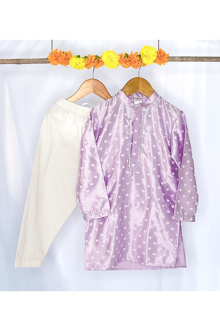 Lilac Cotton Satin Heart Printed & Silver Gota Work Kurta Set For Boys by Baby Wagon