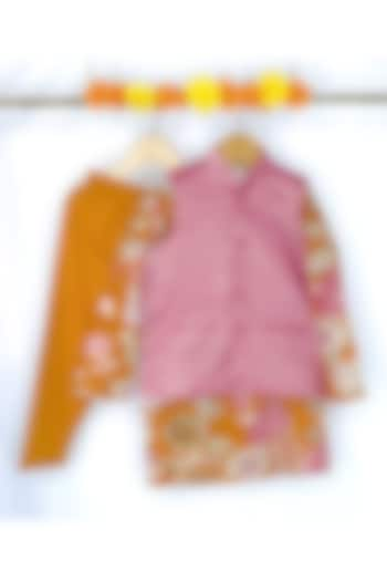 Pink Cotton Chanderi Bundi Jacket Set For Boys by Baby Wagon