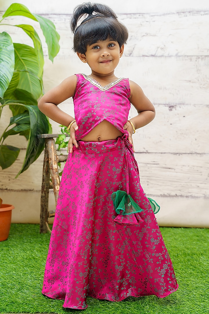 Magenta Banarasi Flared Skirt Set For Girls by Baby Zi
