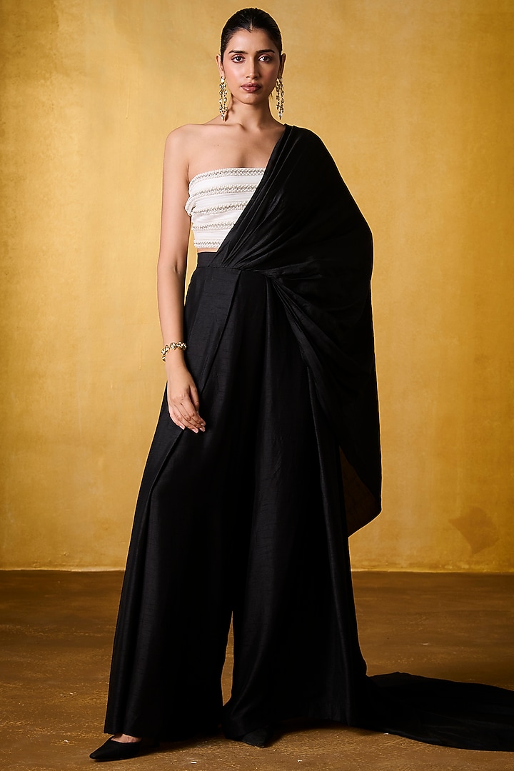 Black Taffeta & Dola Silk Pre-Draped Party Wear Saree Set by Bairagi Designs at Pernia's Pop Up Shop