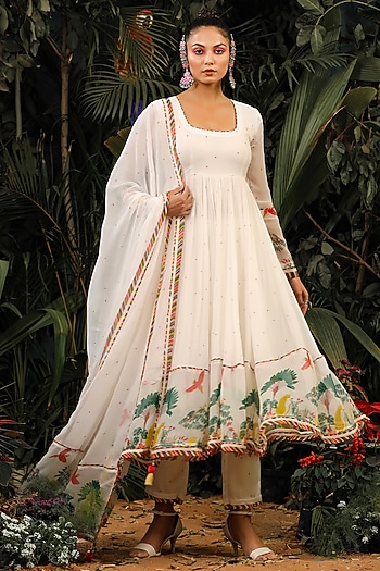 White Panelled Kalidar Anarkali Set by Baise Gaba at Pernia's Pop Up Shop