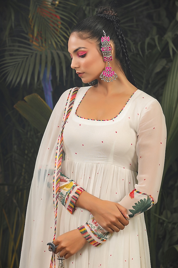 White Panelled Kalidar Anarkali Set by Baise Gaba at Pernia's Pop Up Shop