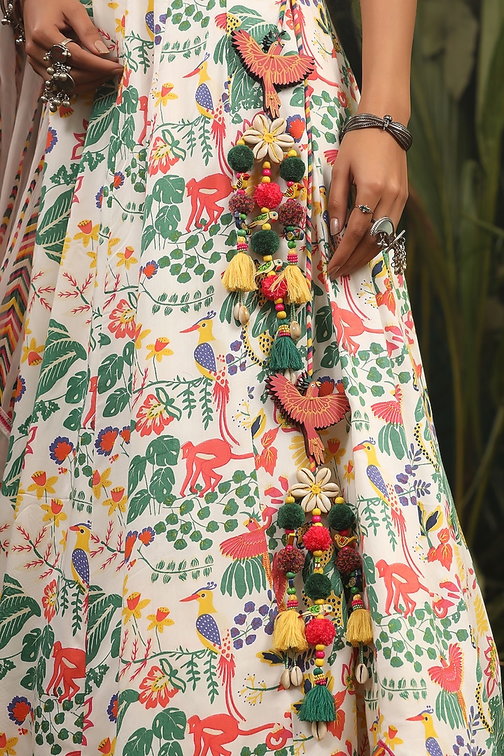 White Printed Kalidar Lehenga Set by Baise Gaba at Pernia's Pop Up Shop