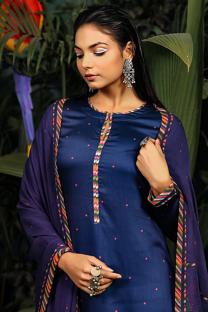 Navy Blue Printed Kurta Set by Baise Gaba at Pernia's Pop Up Shop