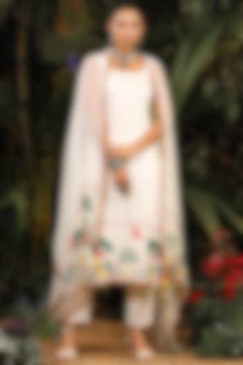 Ivory Modal Satin Kurta Set by Baise Gaba at Pernia's Pop Up Shop