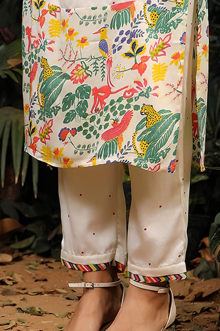 White Modal Satin Gathered Kurta Set by Baise Gaba at Pernia's Pop Up Shop