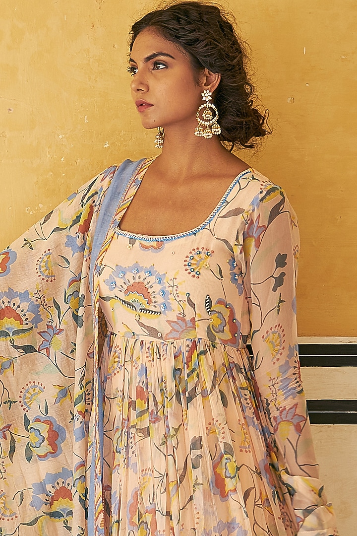 Blush Peach Embroidered Gherdaar Party Wear Anarkali Set by Baise Gaba at Pernia's Pop Up Shop