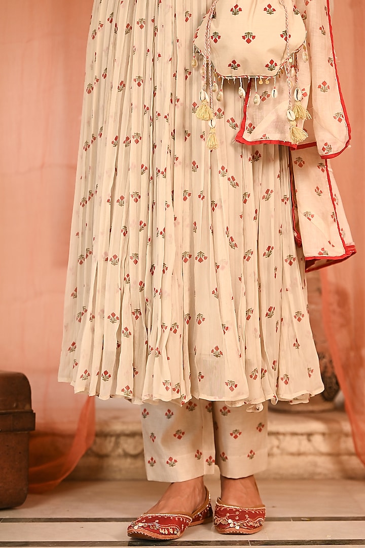 Beige & Red Chiffon Floral Party Wear Anarkali Set by Baise Gaba at Pernia's Pop Up Shop