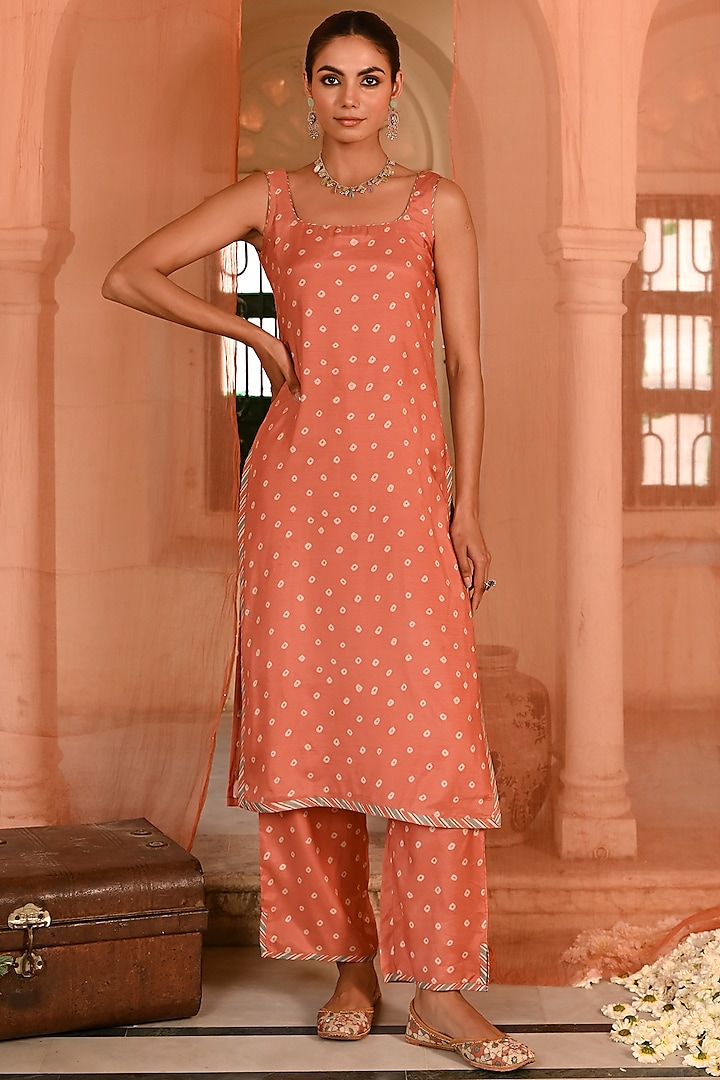 Orange Muslin Bandhej Printed Kurta Set by Baise Gaba at Pernia's Pop Up Shop