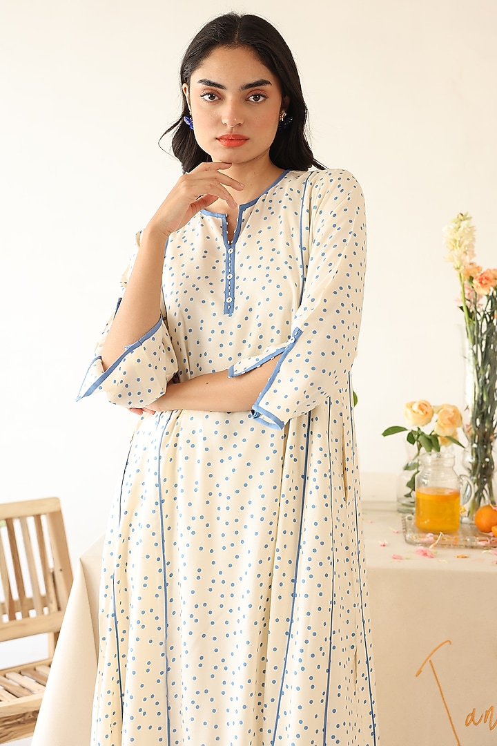 Off-White Chiffon Polka Dot Printed A-Line Kurta Set by Baise Gaba at Pernia's Pop Up Shop