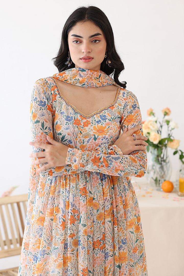 Off-White Chiffon Floral Printed Anarkali Set by Baise Gaba at Pernia's Pop Up Shop