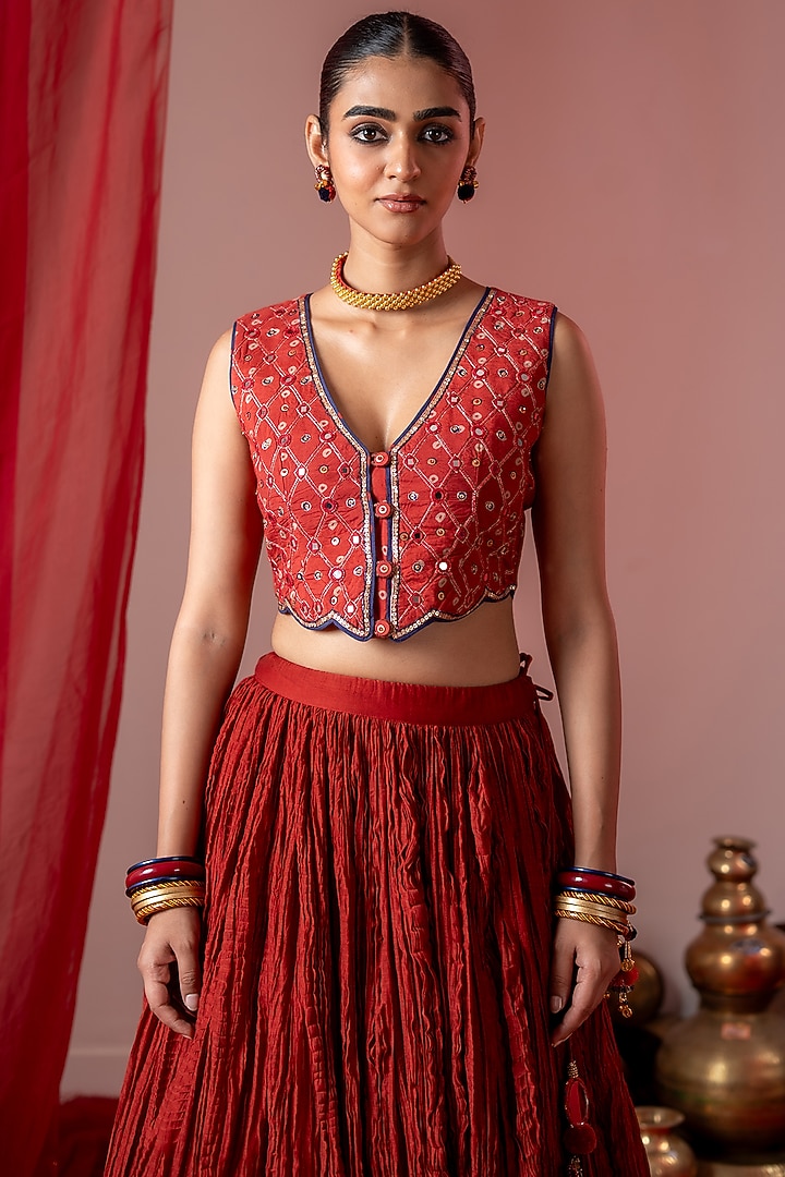 Red Chanderi Flared Skirt Set by Baise Gaba at Pernia's Pop Up Shop