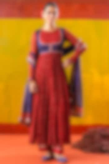 Red Chiffon Bandhani Printed Party Wear Anarkali Set by Baise Gaba at Pernia's Pop Up Shop