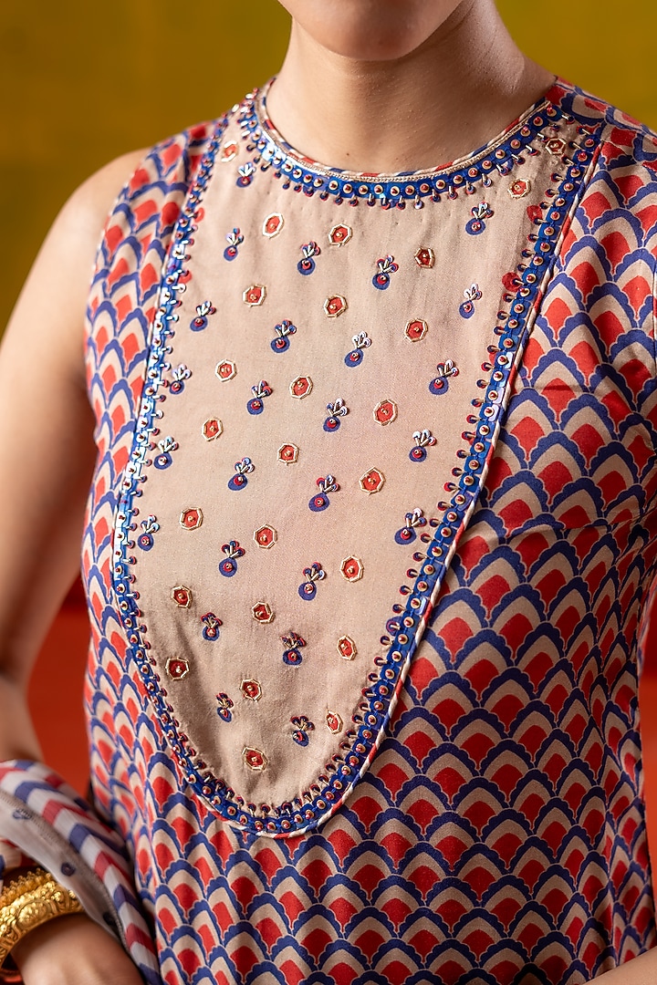 Multi-Colored Muslin Printed & Embroidered Short Kurta Set by Baise Gaba at Pernia's Pop Up Shop