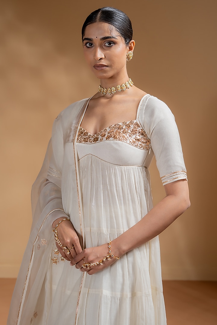 Off-White Chanderi Gota Work Tiered Party Wear Anarkali Set by Baise Gaba at Pernia's Pop Up Shop