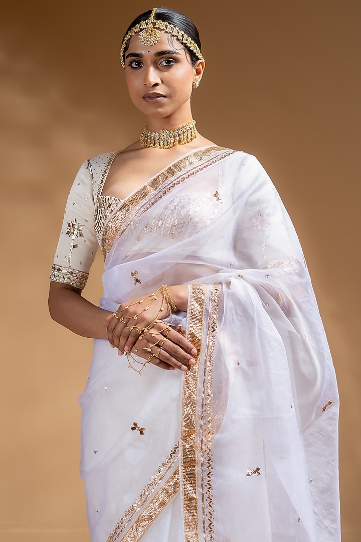 White Organza Embellished Wedding Saree Set by Baise Gaba at Pernia's Pop Up Shop