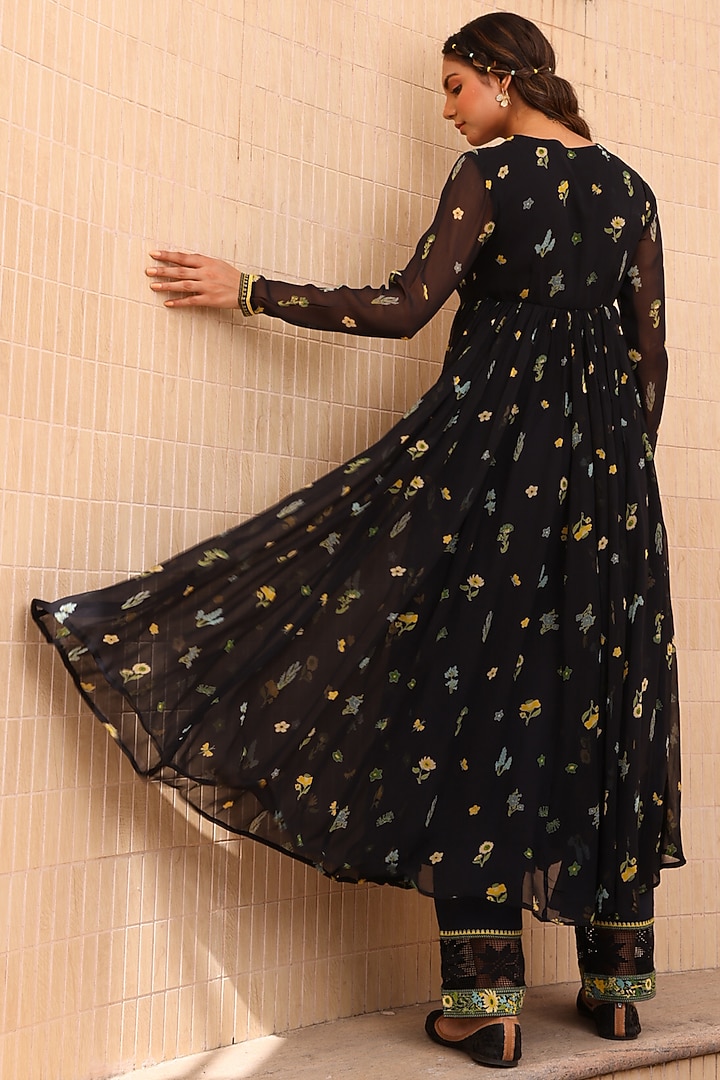 Black Chiffon Hand Embroidered Anarkali by Baise Gaba at Pernia's Pop Up Shop