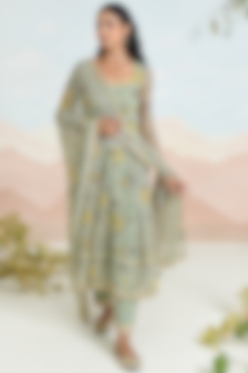 Green Chiffon Anarkali Set by Baise Gaba at Pernia's Pop Up Shop