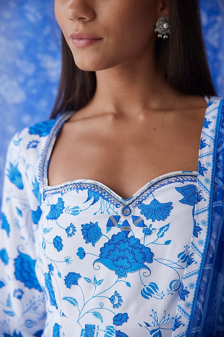 White & Blue Printed Anarkali by Baise Gaba at Pernia's Pop Up Shop