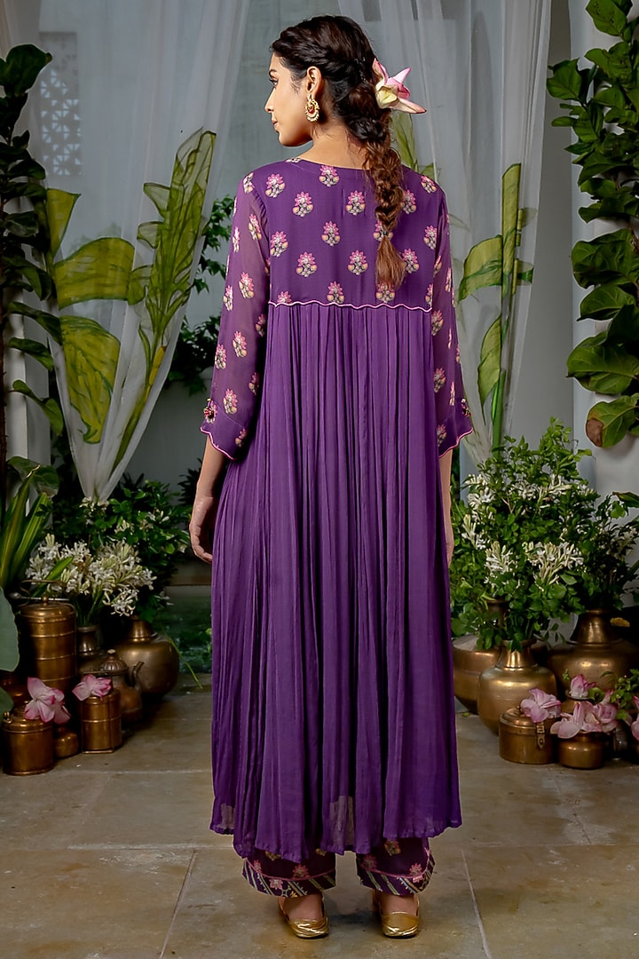 Purple Georgette Boota Printed Kurta Set by Baise Gaba at Pernia's Pop Up Shop