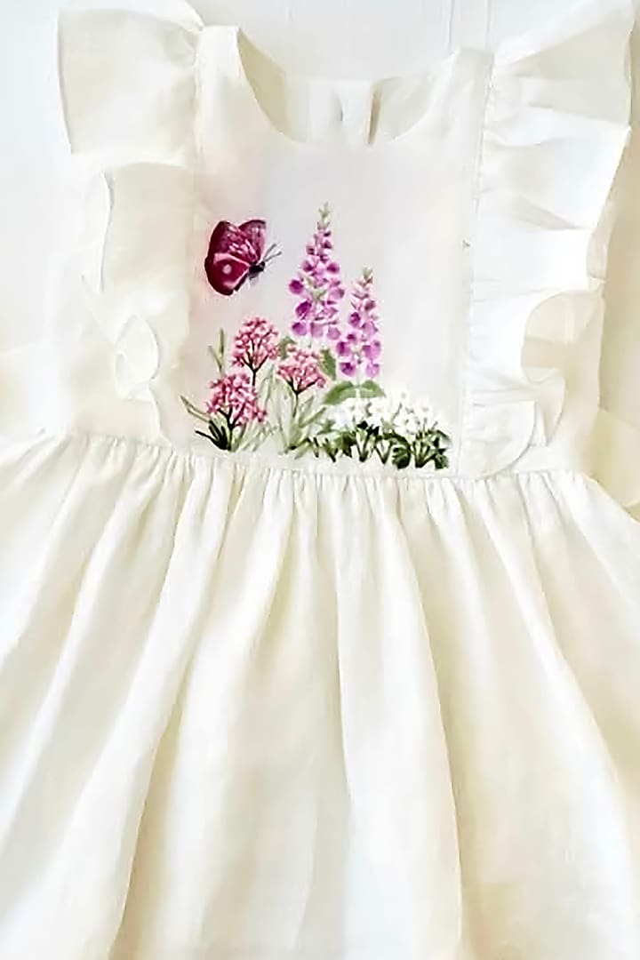 white dress embroidery design White and Red Royal Design Dress with Unique Embroidery 44-46/(XL-XXL)