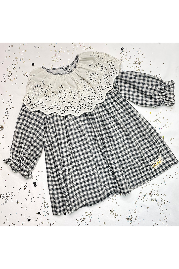 Black & White Gingham Dress For Girls by Bagichi