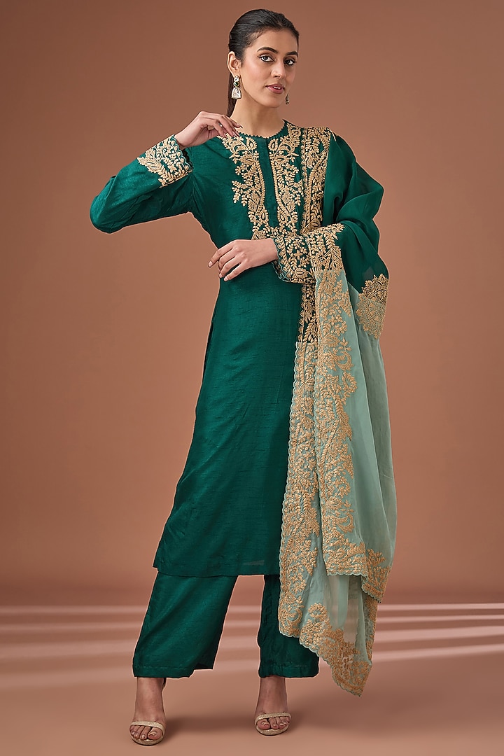 Bottle Green Bemberg Silk Zari Embroidered Kurta Set by Baidehi at Pernia's Pop Up Shop