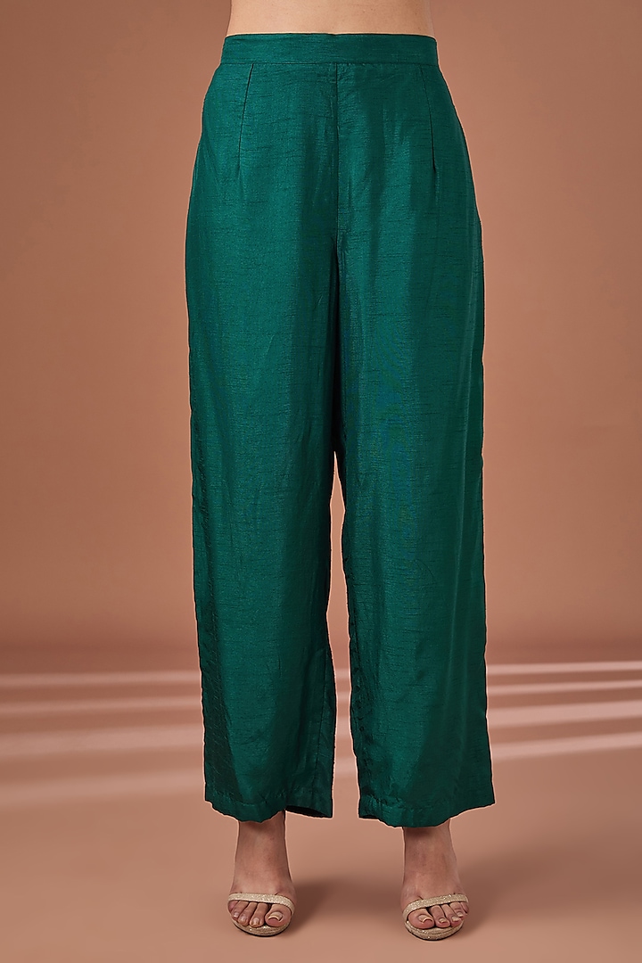 Bottle Green Bemberg Silk Zari Embroidered Kurta Set by Baidehi at Pernia's Pop Up Shop