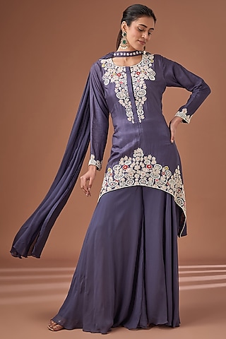 Blue Bemberg Silk Thread Embroidered High-Low Kurta Set by Baidehi
