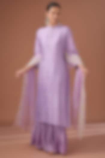 Purple Bamberg Silk Pearl & Dabka Embroidered Straight Kurta Set by Baidehi at Pernia's Pop Up Shop