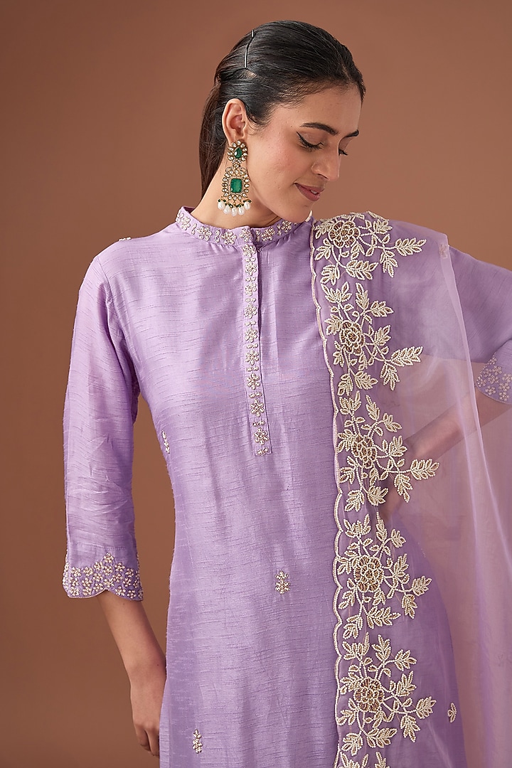 Purple Bamberg Silk Pearl & Dabka Embroidered Straight Kurta Set by Baidehi at Pernia's Pop Up Shop