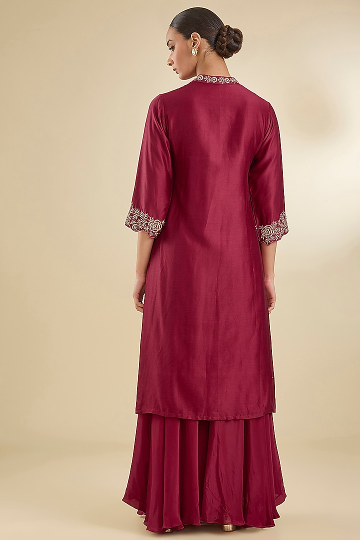 Maroon Chanderi Silk Pearl & Zari Embroidered Kurta Set by Baidehi at Pernia's Pop Up Shop