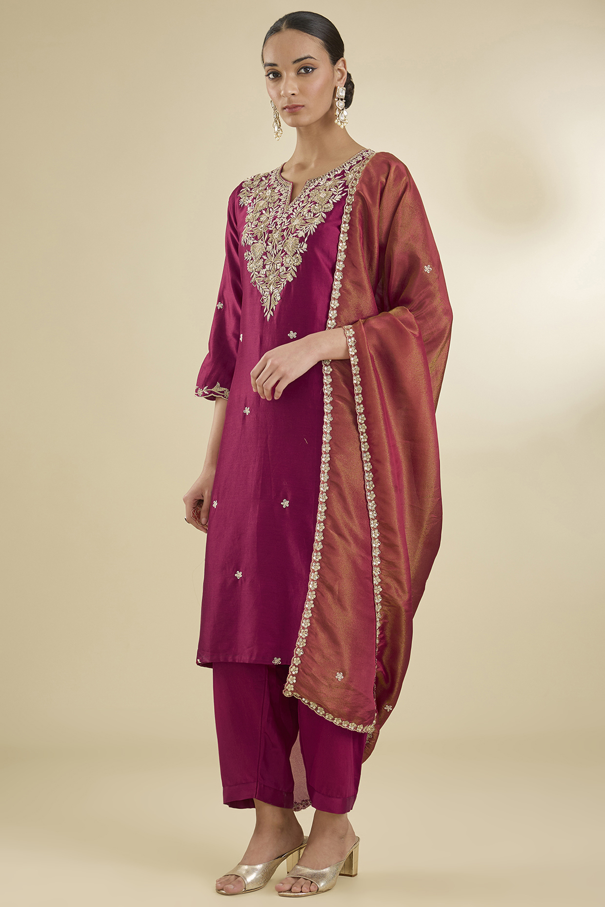 Maroon Chanderi Silk Dabka & Zari Embroidered Kurta Set by Baidehi at Pernia's Pop Up Shop