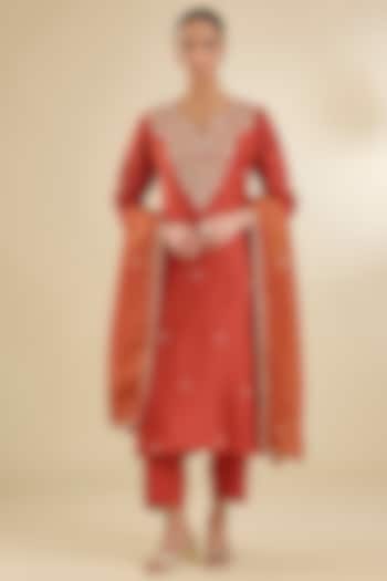 Rust Chanderi Silk Dabka & Sequins Embroidered Kurta Set by Baidehi at Pernia's Pop Up Shop
