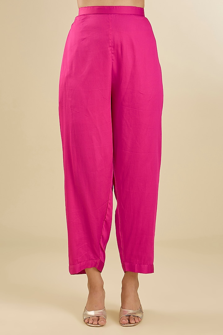Fuchsia Pink Chanderi Silk Bead & Dabka Embroidered Kurta Set by Baidehi at Pernia's Pop Up Shop