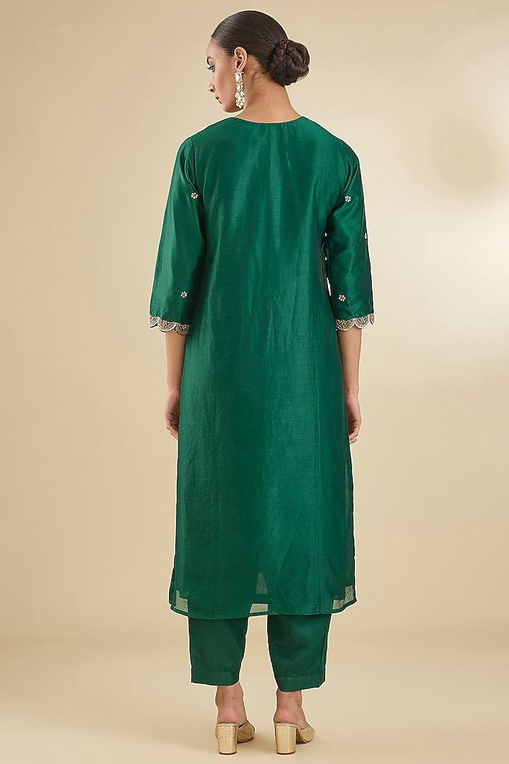 Bottle Green Chanderi Silk Sequins & Dabka Embroidered Kurta Set by Baidehi at Pernia's Pop Up Shop
