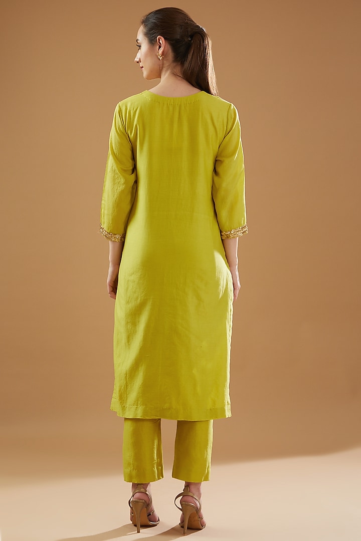 Olive Green Chanderi Embroidered Straight Kurta Set by Baidehi at Pernia's Pop Up Shop