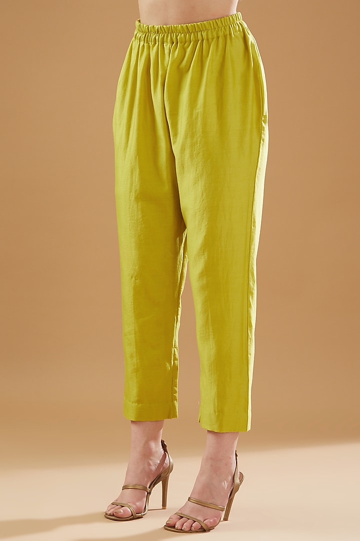 Olive Green Chanderi Embroidered Straight Kurta Set by Baidehi at Pernia's Pop Up Shop