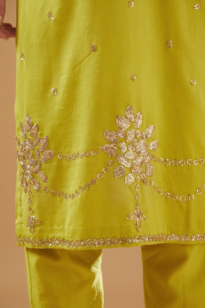 Olive Green Chanderi Embroidered Straight Kurta Set by Baidehi at Pernia's Pop Up Shop