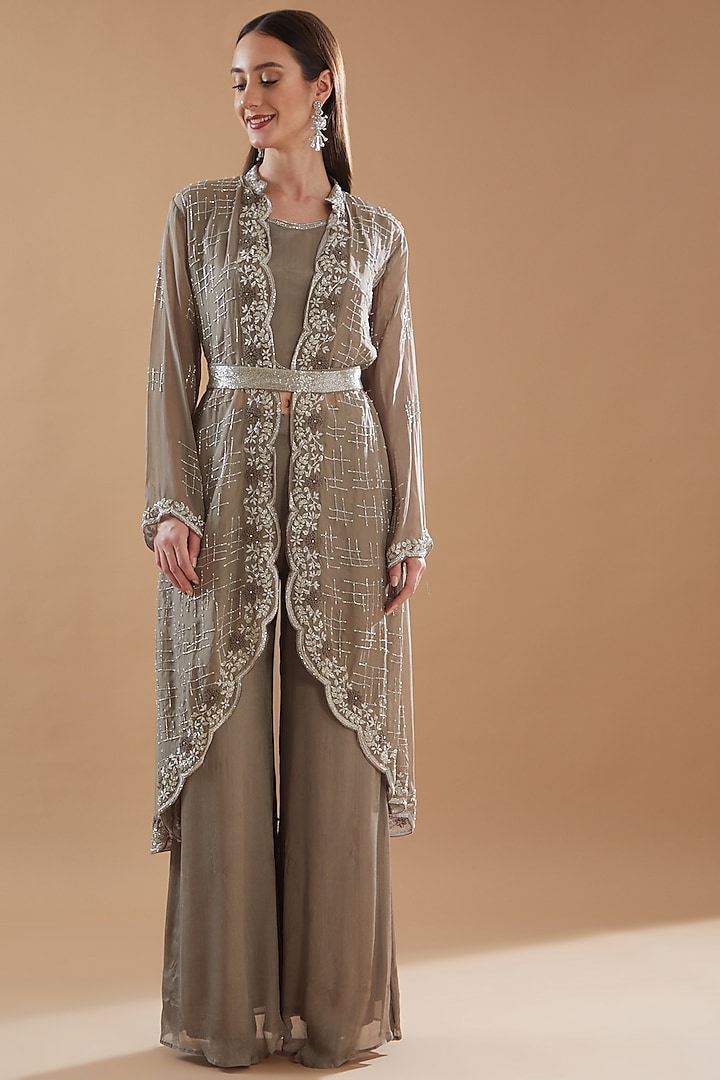 Grey Organza Embroidered Cape Set by Baidehi at Pernia's Pop Up Shop